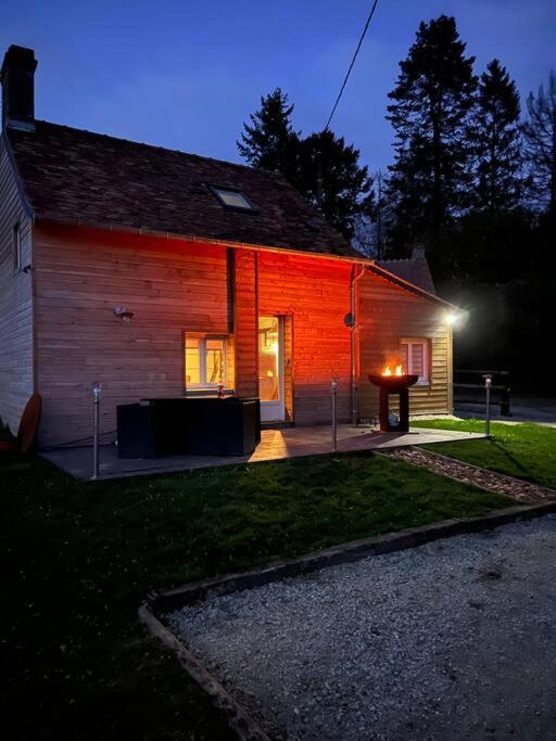 Hébergement de vacances Cocooning Romantique Avec Jaccuzzi Prive *
